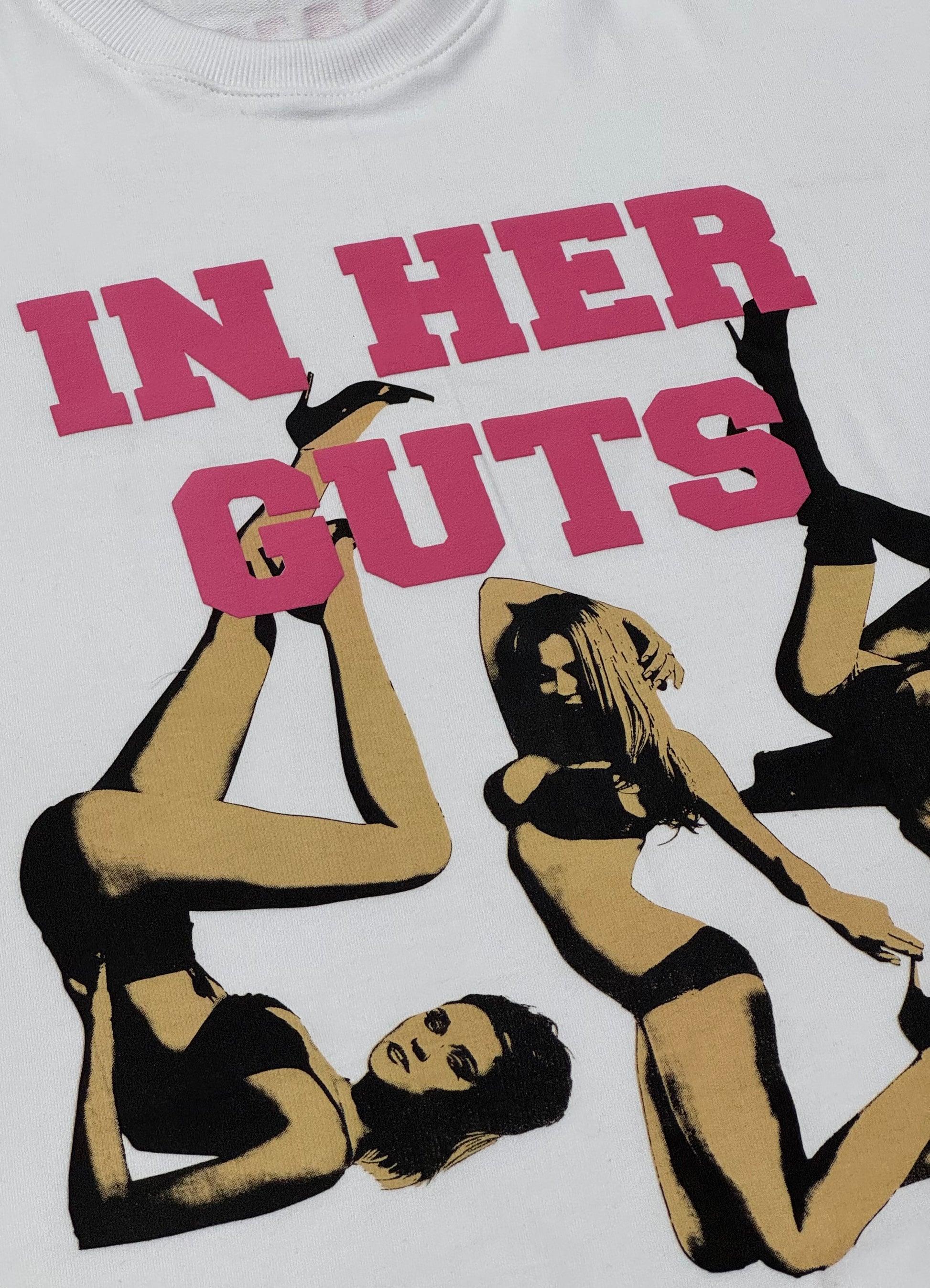 IN HER GUTS - OVERSIZED TEE [Unisex]